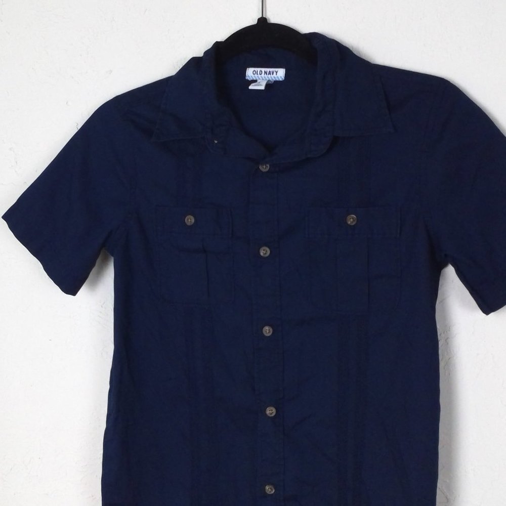 🤑2/$10 EUC Old Navy Button Guayabera top Boys